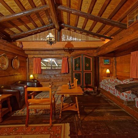 Casa Navacoyan Bed and Breakfast Malinalco Buitenkant foto