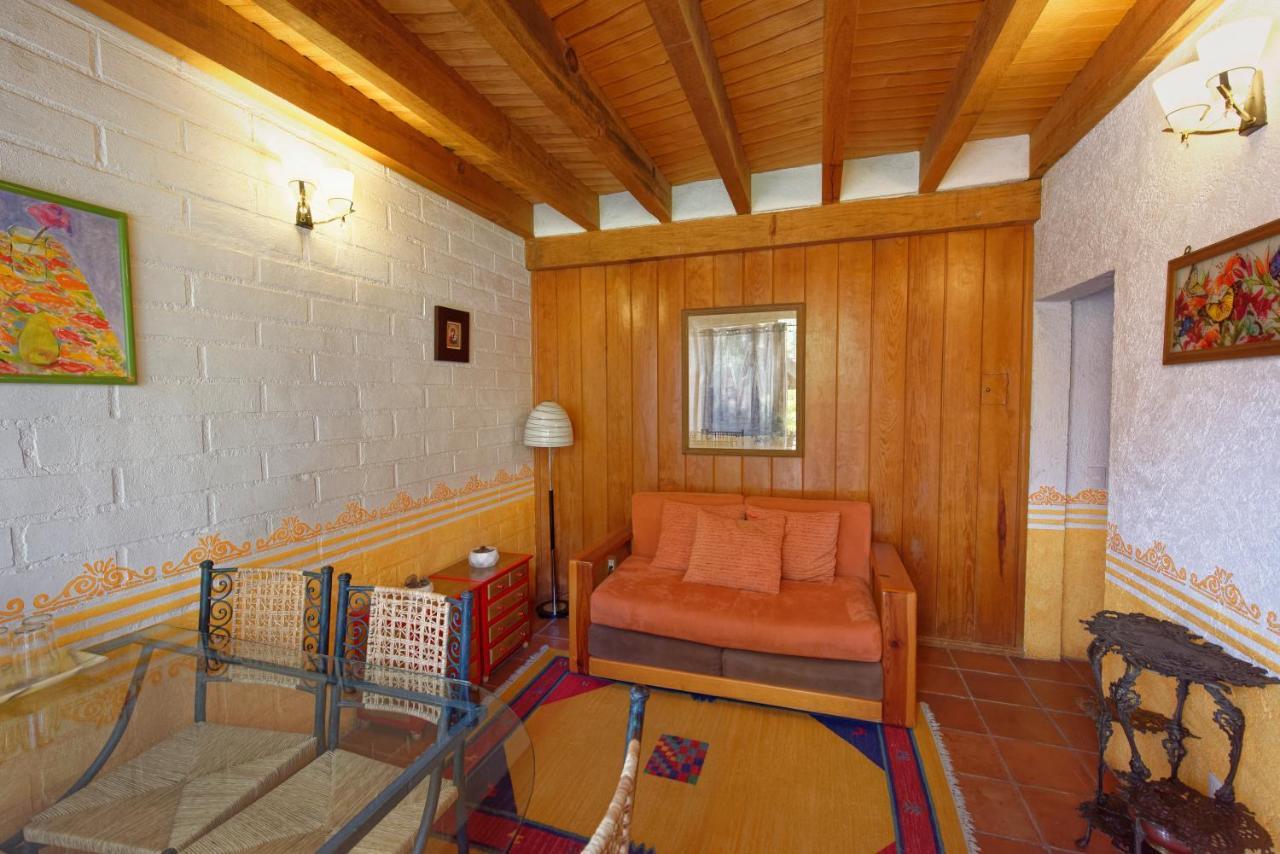 Casa Navacoyan Bed and Breakfast Malinalco Buitenkant foto
